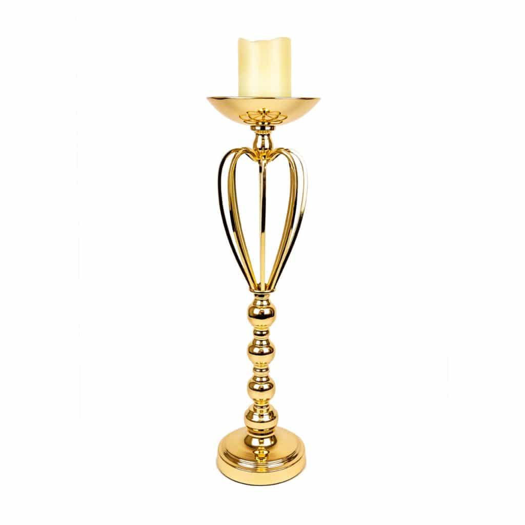 Ornate Gold Candle Holder Stunnig and ornate table centerpeice